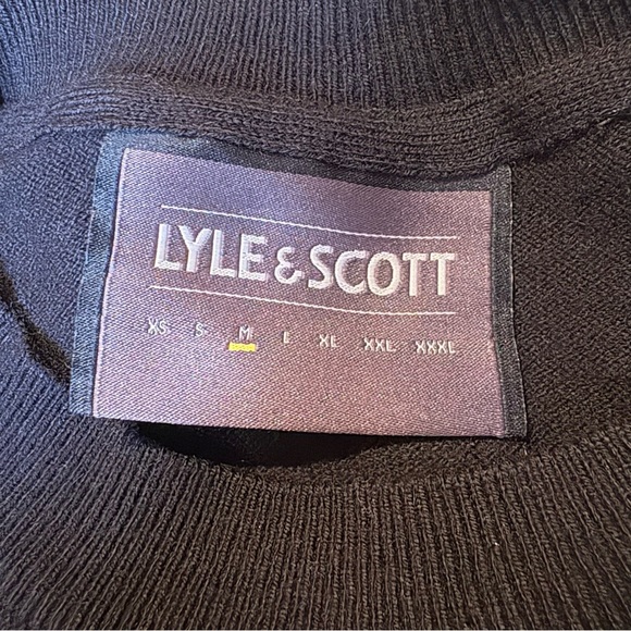 Lyle & Scott Black Wool Blend Men Golfers Embroidery Sweater Size Medium - Picture 6 of 7